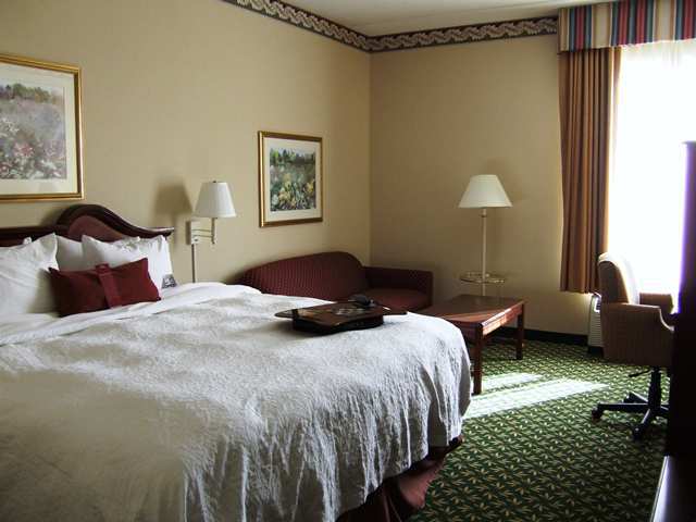 Hampton Inn Louisville Northeast Zimmer foto